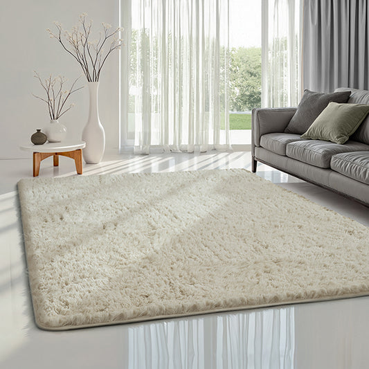 Tapis Fluff crème doux à poils long