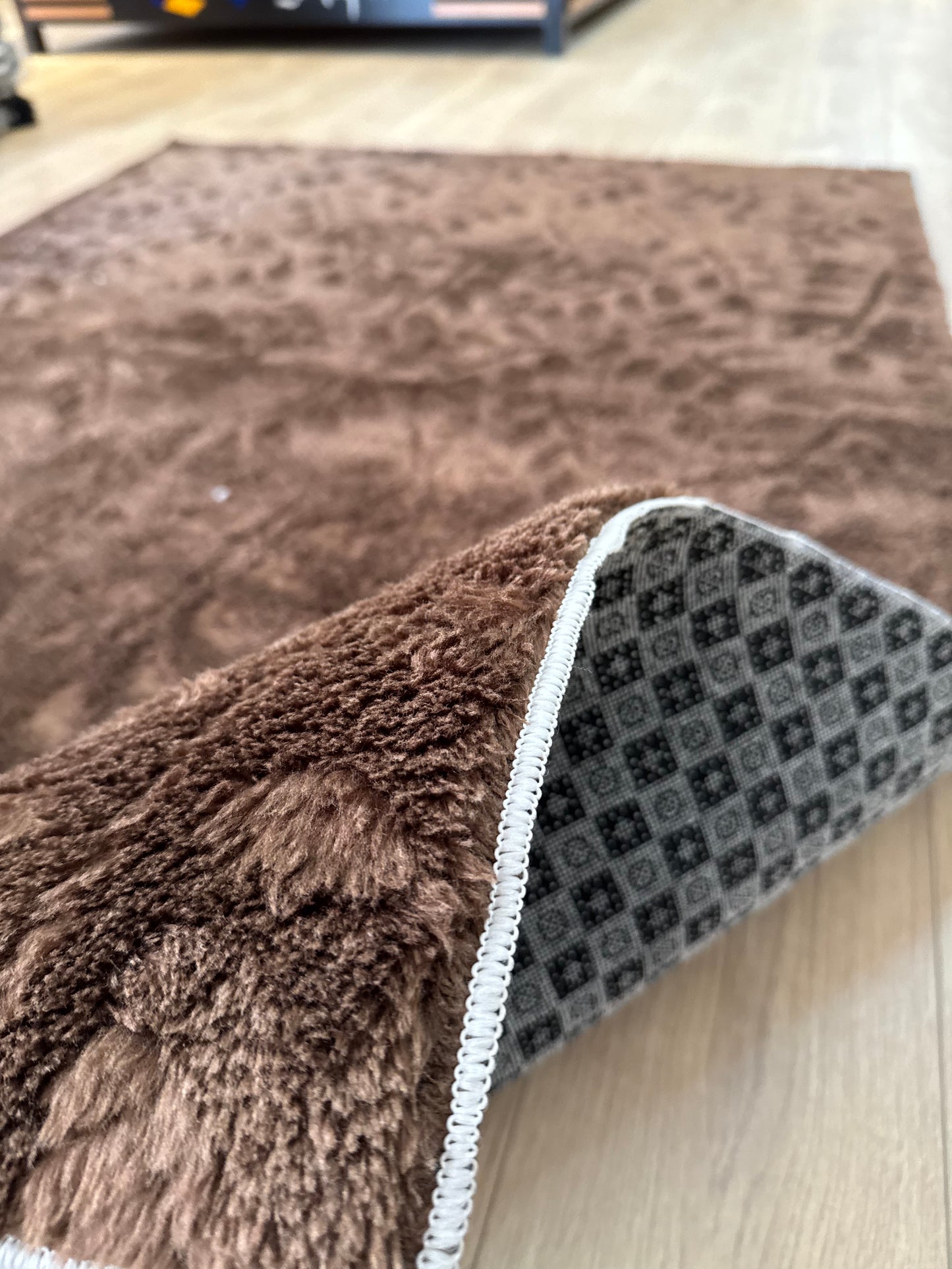 Tapis Merle marron lavable 2