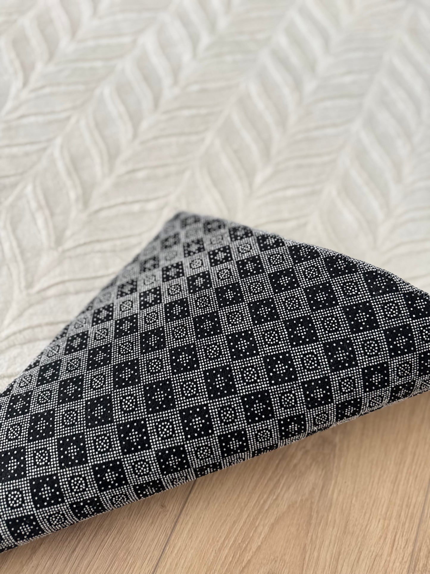 Tapis Merle marron crème