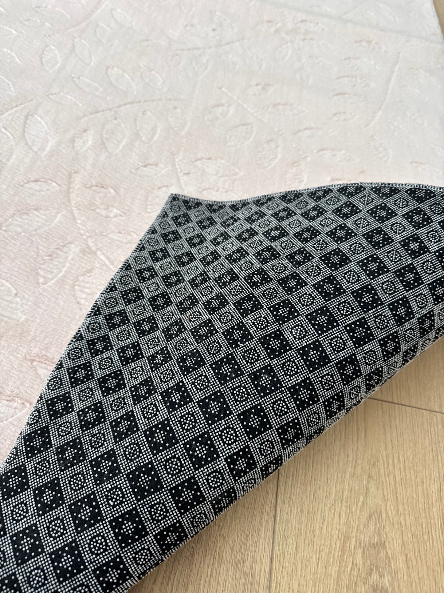 Tapis Merle rose lavable