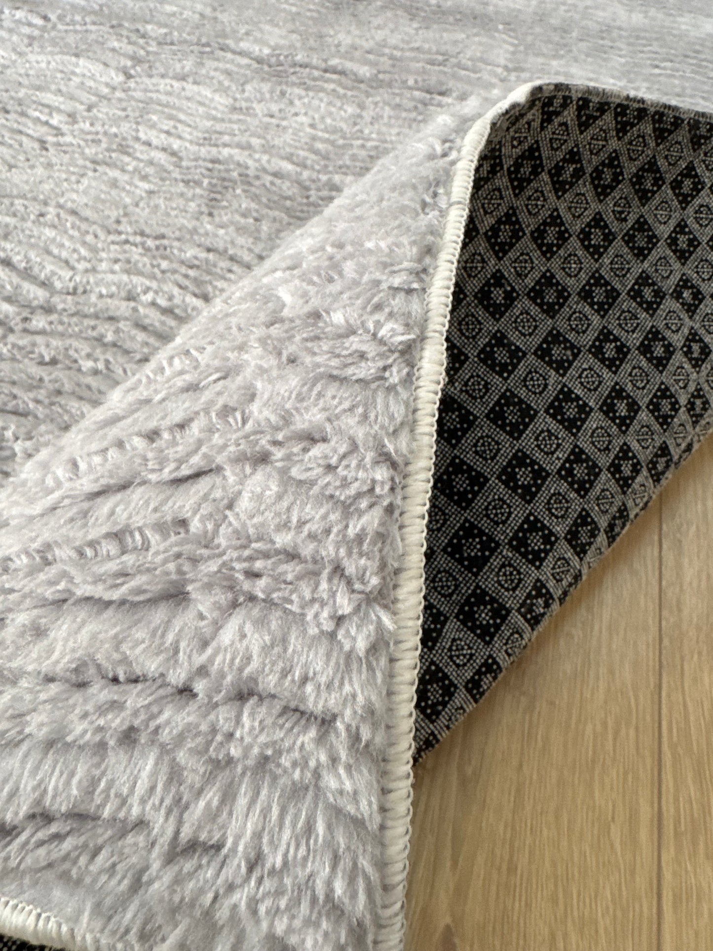 Tapis Merle gris lavable