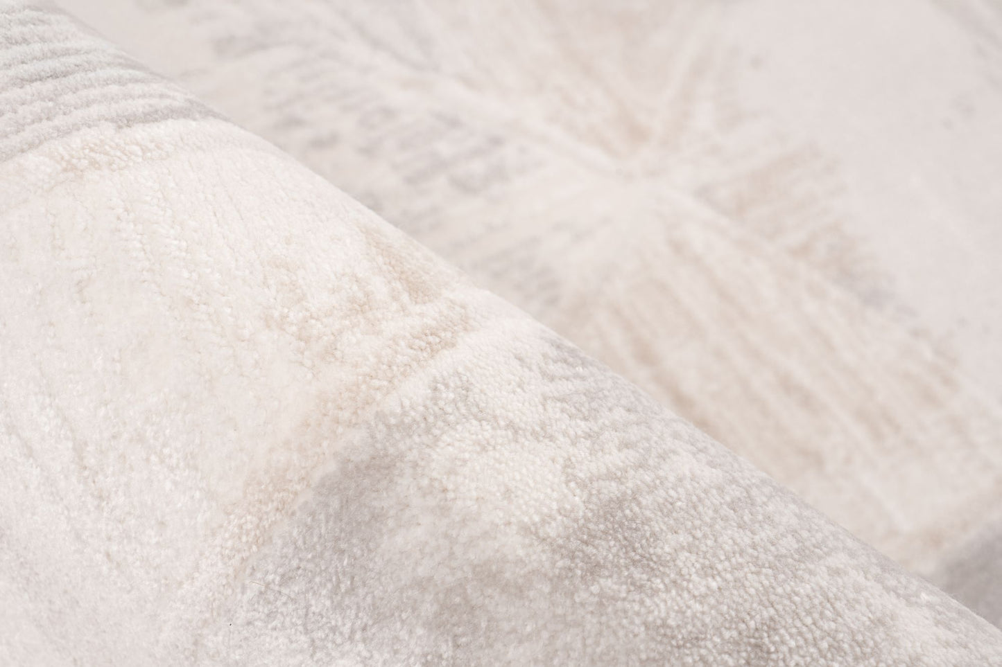 Tapis Pierre Cardin Jardin Beige - Gris 2